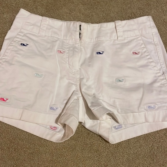 Vineyard Vines shirts with whales - Picture 1 of 2